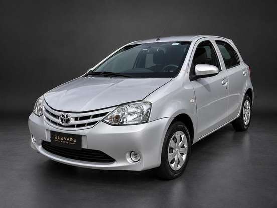 TOYOTA-ETIOS-2014