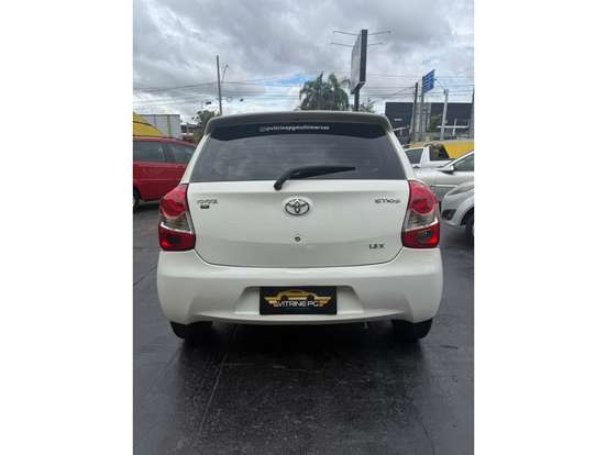 TOYOTA-ETIOS-1.3 X 16V FLEX 4P MANUAL TOYOTA-ETIOS-2016