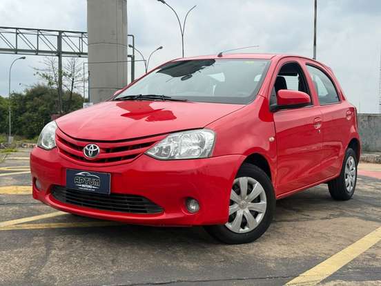 TOYOTA-ETIOS-1.3 X 16V FLEX 4P MANUAL TOYOTA-ETIOS-2014