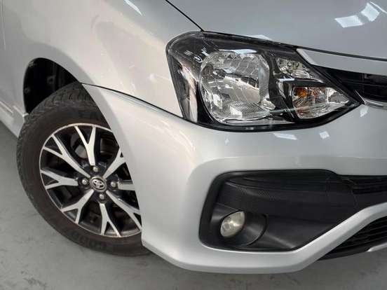 TOYOTA-ETIOS-1.5 PLATINUM 16V FLEX 4P AUTOMÁTICO TOYOTA-ETIOS-2016