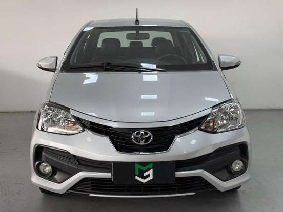 TOYOTA-ETIOS-2016
