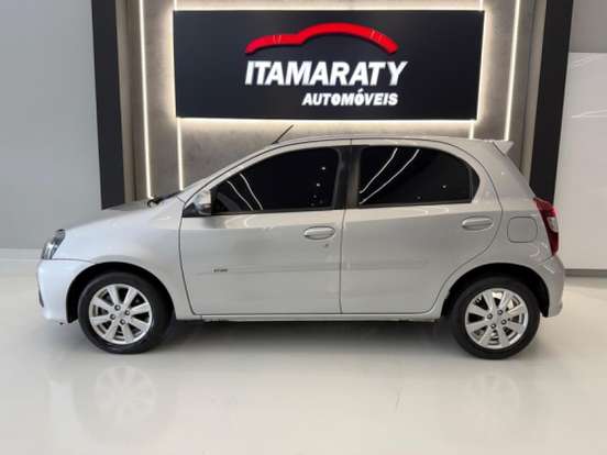 TOYOTA-ETIOS-1.5 X PLUS 16V FLEX 4P AUTOMÁTICO TOYOTA-ETIOS-2020
