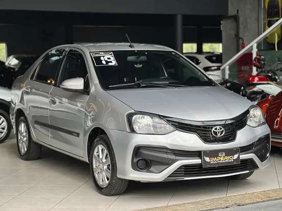 TOYOTA-ETIOS-1.5 X PLUS SEDAN 16V FLEX 4P AUTOMÁTICO TOYOTA-ETIOS-2018