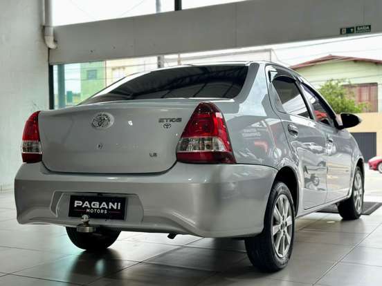 TOYOTA-ETIOS-1.5 X PLUS SEDAN 16V FLEX 4P AUTOMÁTICO TOYOTA-ETIOS-2020
