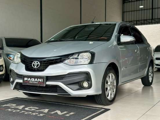 TOYOTA-ETIOS-2020