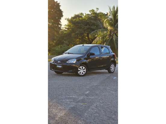 TOYOTA-ETIOS-1.5 XLS 16V FLEX 4P AUTOMÁTICO TOYOTA-ETIOS-2016