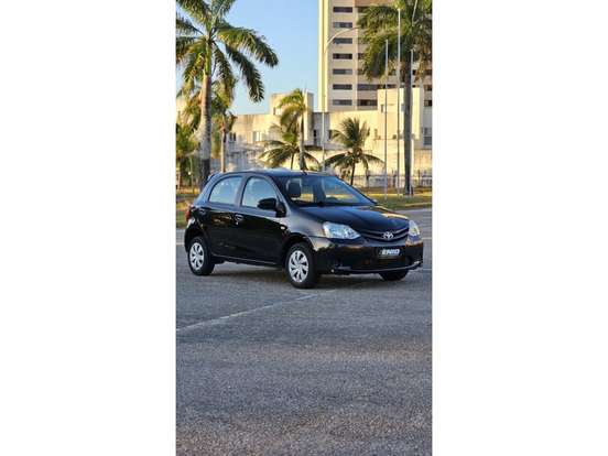 TOYOTA-ETIOS-2016