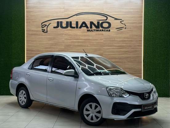 TOYOTA-ETIOS-1.5 XS SEDAN 16V FLEX 4P AUTOMÁTICO TOYOTA-ETIOS-2017