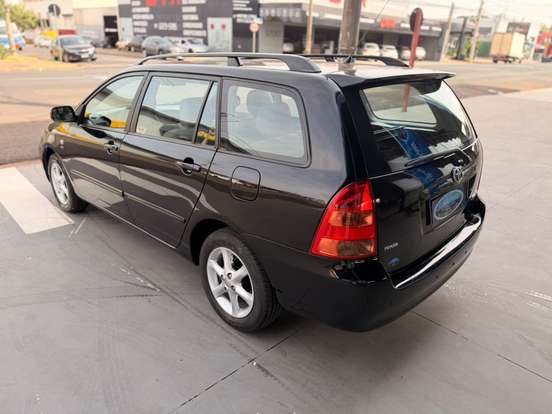 TOYOTA-FIELDER-1.8 16V GASOLINA 4P AUTOMÁTICO TOYOTA-FIELDER-2005
