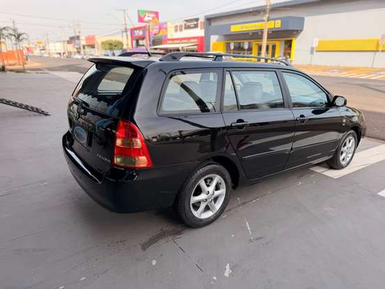 TOYOTA-FIELDER-2005