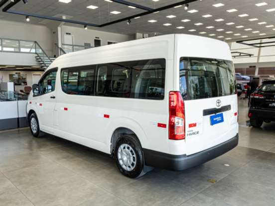 TOYOTA-HIACE-2.8 D-4D TURBO DIESEL MINIBUS 15+1 DX AUTOMÁTICO TOYOTA-HIACE-2024