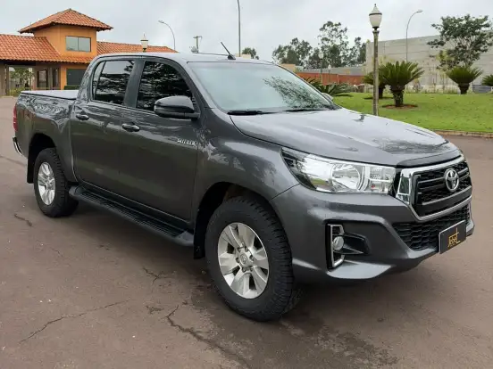 TOYOTA-HILUX-2.8 SR 4X4 CD 16V DIESEL 4P AUTOMÁTICO TOYOTA-HILUX-2019