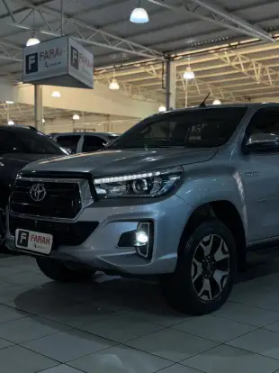 TOYOTA-HILUX-2018