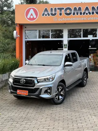 TOYOTA HILUX 2.8 SRX 4X4 CD 16V DIESEL 4P AUTOMÁTICO