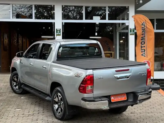 TOYOTA-HILUX-2.8 SRX 4X4 CD 16V DIESEL 4P AUTOMÁTICO TOYOTA-HILUX-2019