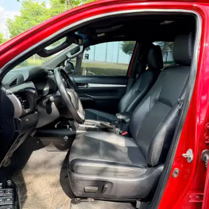 TOYOTA-HILUX-2019