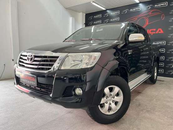 TOYOTA-HILUX-2.7 SR 4X2 CD 16V FLEX 4P AUTOMÁTICO TOYOTA-HILUX-2015