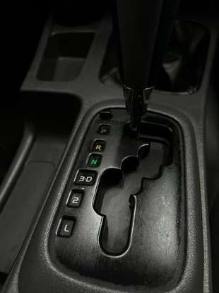 TOYOTA-HILUX-2.7 SR 4X2 CD 16V FLEX 4P AUTOMÁTICO TOYOTA-HILUX-2015