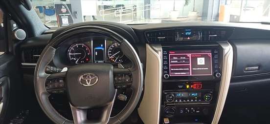 TOYOTA-HILUX-2022
