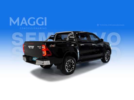 TOYOTA-HILUX-2.8 D-4D TURBO DIESEL CD GR-S 4X4 AUTOMÁTICO TOYOTA-HILUX-2024