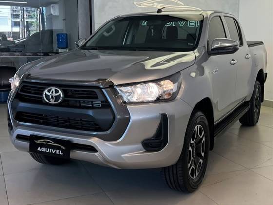 TOYOTA HILUX 2.8 D-4D TURBO DIESEL CD POWER PACK 4X4 AUTOMÁTICO