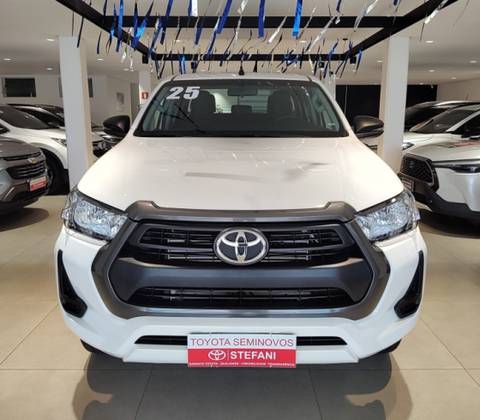 TOYOTA HILUX 2.8 D-4D TURBO DIESEL CD POWER PACK 4X4 MANUAL