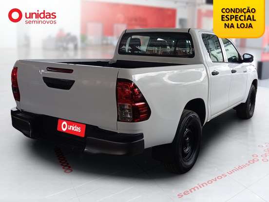 TOYOTA-HILUX-2.8 D-4D TURBO DIESEL CD POWER PACK 4X4 MANUAL TOYOTA-HILUX-2023