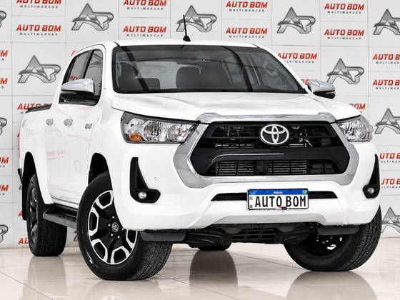 TOYOTA HILUX 2.8 D-4D TURBO DIESEL CD SRV 4X4 AUTOMÁTICO
