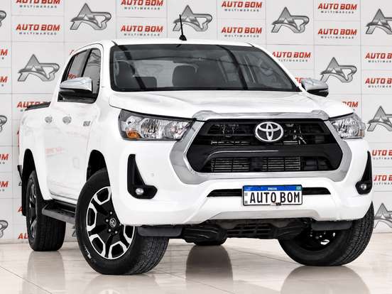 TOYOTA-HILUX-2022