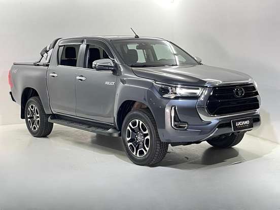 TOYOTA-HILUX-2.8 D-4D TURBO DIESEL CD SRX 4X4 AUTOMÁTICO TOYOTA-HILUX-2021