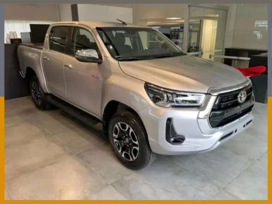 TOYOTA-HILUX-2.8 D-4D TURBO DIESEL CD SRX 4X4 AUTOMÁTICO TOYOTA-HILUX-2026