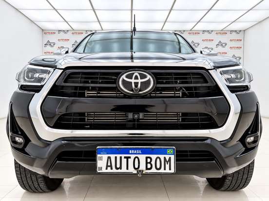 TOYOTA-HILUX-2024