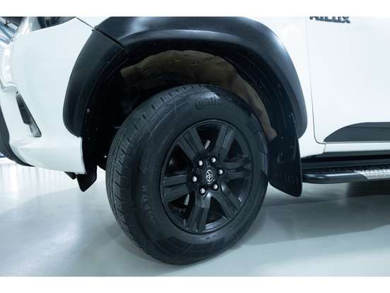 TOYOTA-HILUX-2.8 SR CHALLENGE 4X4 CD 16V DIESEL 4P AUTOMÁTICO TOYOTA-HILUX-2017