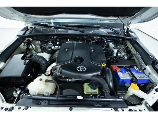TOYOTA-HILUX-2.8 SR CHALLENGE 4X4 CD 16V DIESEL 4P AUTOMÁTICO TOYOTA-HILUX-2017