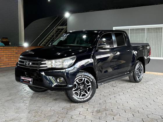 TOYOTA HILUX 2.8 SRV 4X4 CD 16V DIESEL 4P AUTOMÁTICO