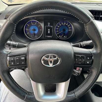 TOYOTA-HILUX-2.8 SRV 4X4 CD 16V DIESEL 4P AUTOMÁTICO TOYOTA-HILUX-2016