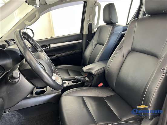 TOYOTA-HILUX-2.8 SRX 4X4 CD 16V DIESEL 4P AUTOMÁTICO TOYOTA-HILUX-2017