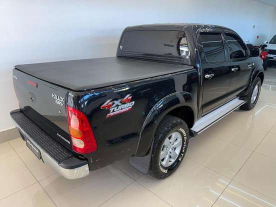 TOYOTA-HILUX-3.0 SRV 4X4 CD 16V TURBO INTERCOOLER DIESEL 4P AUTOMÁTICO TOYOTA-HILUX-2010