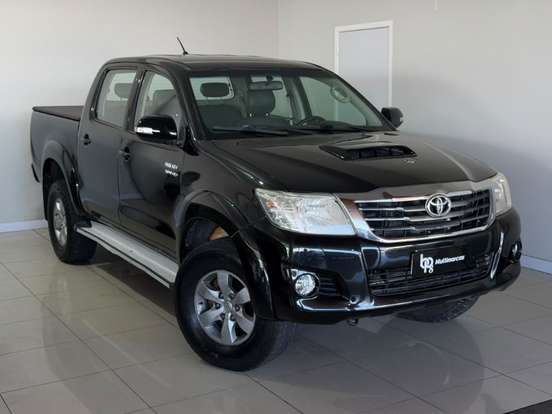 TOYOTA-HILUX-2012