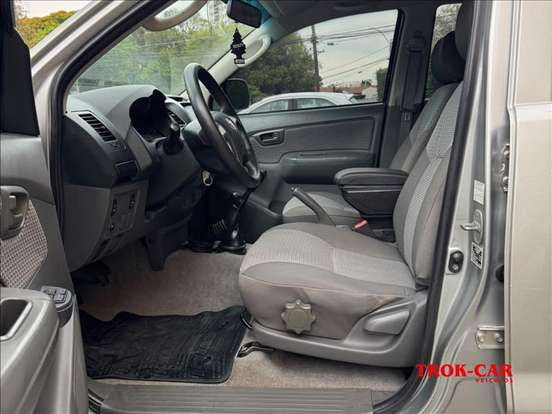 TOYOTA-HILUX-2015