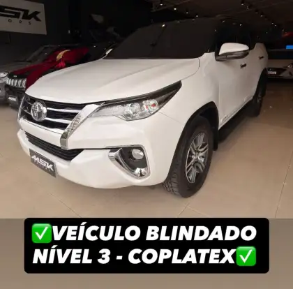 TOYOTA-HILUX SW4-2019