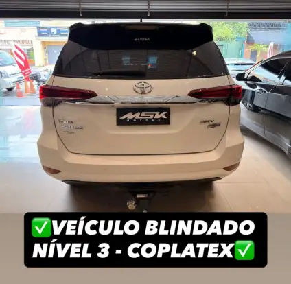 TOYOTA-HILUX SW4-2019