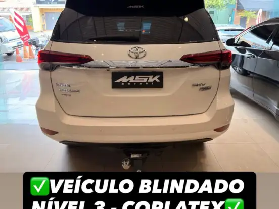 TOYOTA-HILUX SW4-2.7 SRV 7 LUGARES 4X2 16V FLEX 4P AUTOMÁTICO TOYOTA-HILUX SW4-2019