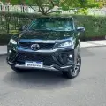 TOYOTA HILUX SW4 2.8 D-4D TURBO DIESEL DIAMOND 7L 4X4 AUTOMÁTICO TOYOTA HILUX SW4 2.8 D-4D TURBO DIESEL DIAMOND 7L 4X4 AUTOMÁTICO