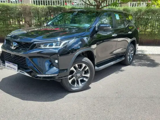 TOYOTA-HILUX SW4-2.8 D-4D TURBO DIESEL DIAMOND 7L 4X4 AUTOMÁTICO TOYOTA-HILUX SW4-2026