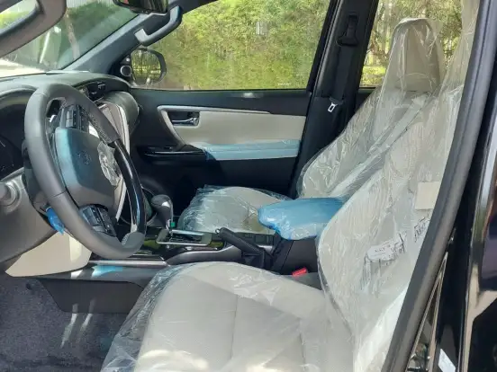 TOYOTA-HILUX SW4-2.8 D-4D TURBO DIESEL DIAMOND 7L 4X4 AUTOMÁTICO TOYOTA-HILUX SW4-2026
