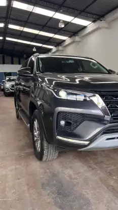 TOYOTA-HILUX SW4-2022