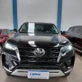 TOYOTA HILUX SW4 2.8 D-4D TURBO DIESEL SRX 7L 4X4 AUTOMÁTICO TOYOTA HILUX SW4 2.8 D-4D TURBO DIESEL SRX 7L 4X4 AUTOMÁTICO