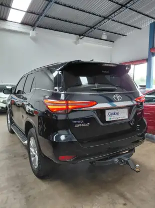 TOYOTA-HILUX SW4-2021