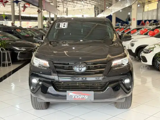 TOYOTA-HILUX SW4-2017